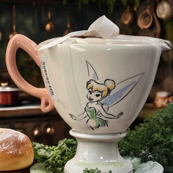 Rae Dunn Other - NWT Rae Dunn Tinkerbell Measuring Cups with pink handle & interior